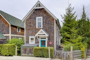 Wave Chasers Refuge by Seabrook Hospitality